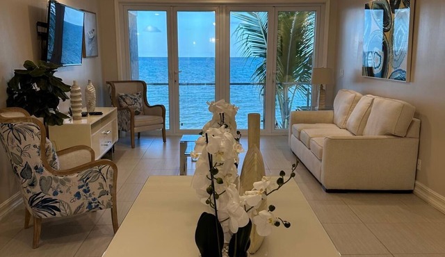 Aqua Beach Condo!
