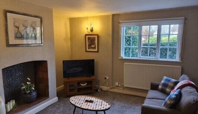 Ashley Cottage by Simple City Stays