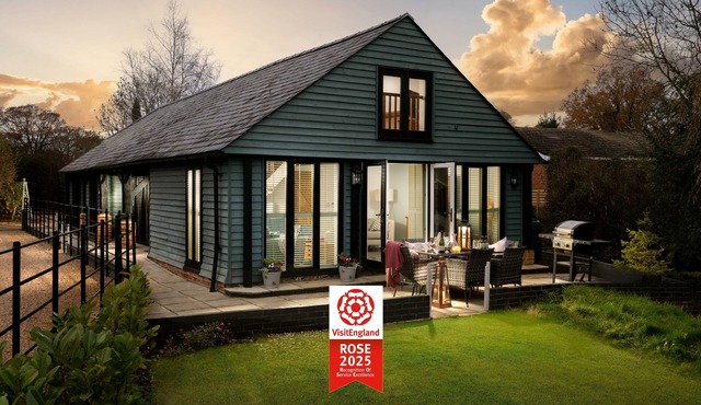 Award-winning barn conversion offering spacious accommodation near South Downs National Park.