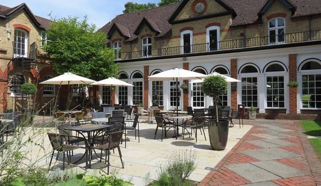 Badgemore Park B&B and Golf Club