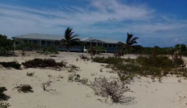 Bahamas Fishing Lodge Hotel Acklins Island