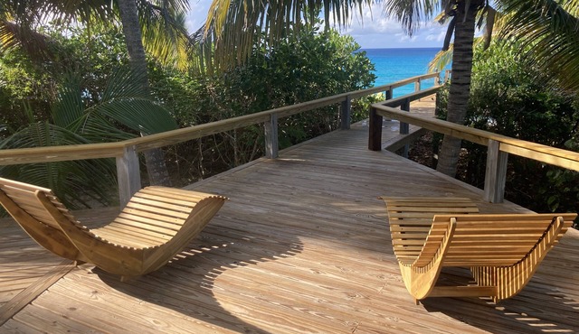 Bahamas oceanfront paradise. 250 off if you stay 8 nights.