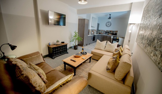 Barnston House - Private , Parking , Dogs welcome
