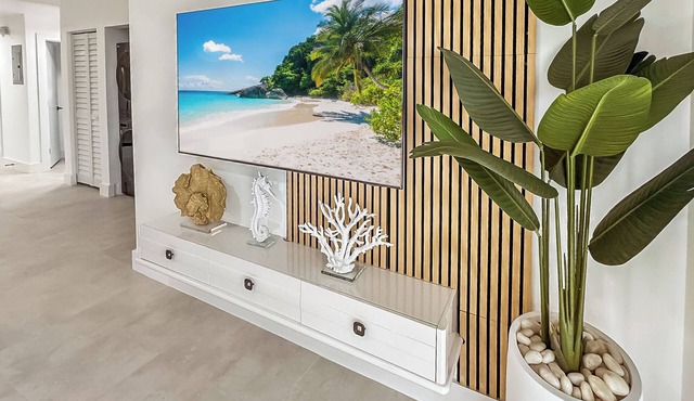 Beach Paradise Villa Bimini Bay Condo -Polaris available!