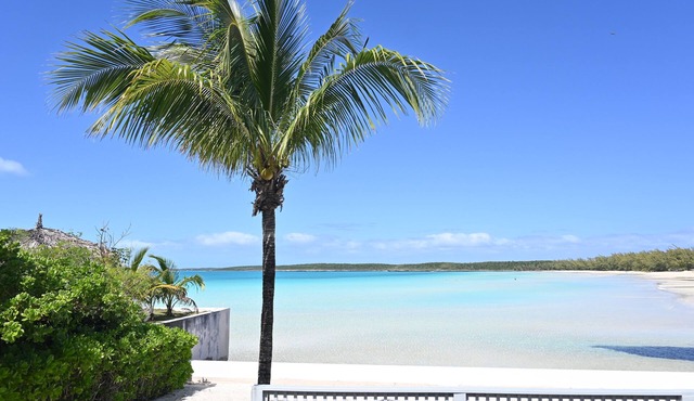 Beach, please! Beachfront house on Ten Bay with generator.