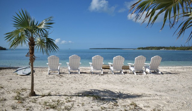 Beachfront Bliss on Coco Bay - Private Beach, Dock, Sunset Views