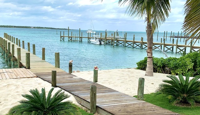 Beachfront House Private Dock & Beach Tahiti Beach House - Hope Town 5 STAR