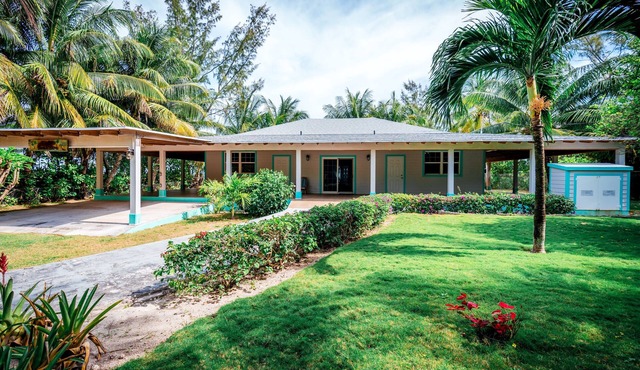 Beachside Bungalow- Tranquility House