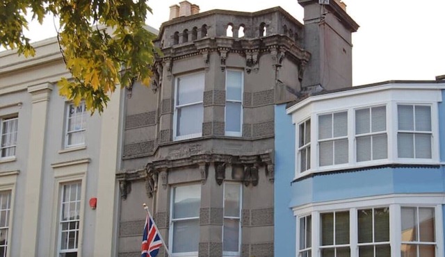 Beaufort House, Lymington Town Centre
