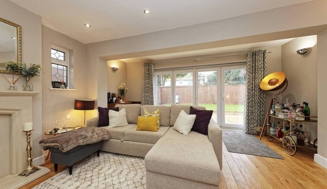 Beautiful Beach Side 4 Bed House