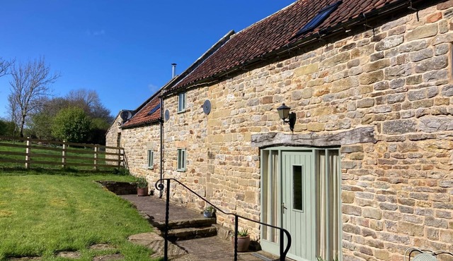 Beautiful converted barn on the North York Moors, overlooking the Steam Railway