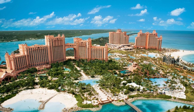 Beautiful Harborside at Atlantis- Spacious Premium Two Bedroom Villa!