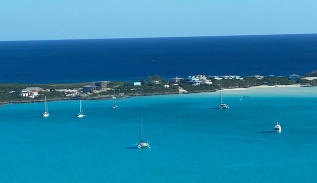 Beautiful Harbor View. 4 Bedroom Villa