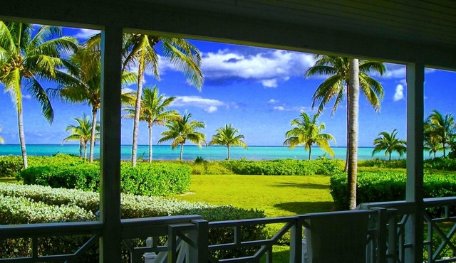 Beautiful House Right On The Beach, very private neighborhood with tennis