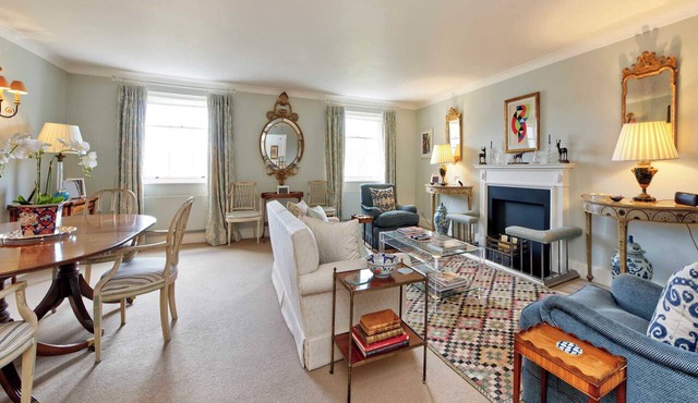 Beautiful & Spacious, 2 Bed in South Kensington
