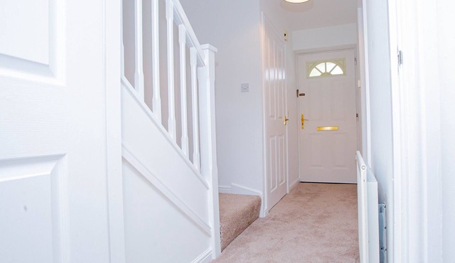 Beautifully Decorated 2 bedroom house