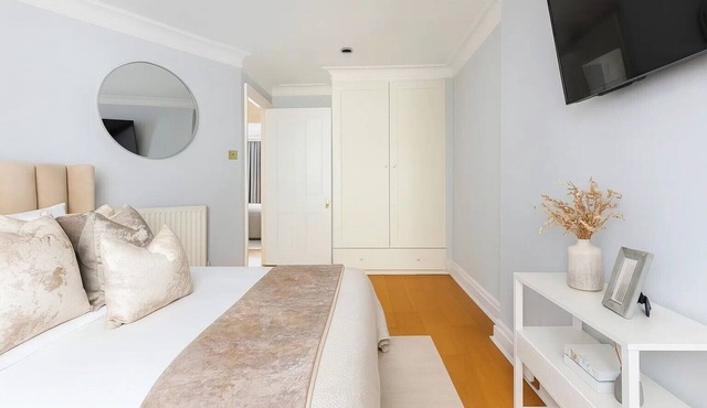 Belgravia Large Luxury Entire Residences Sleeps 8