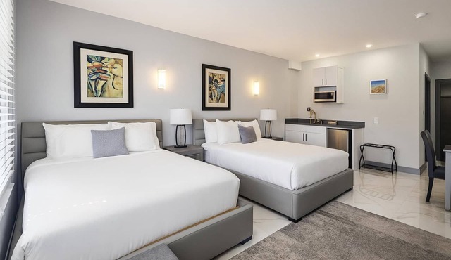 Bella Signature Suites