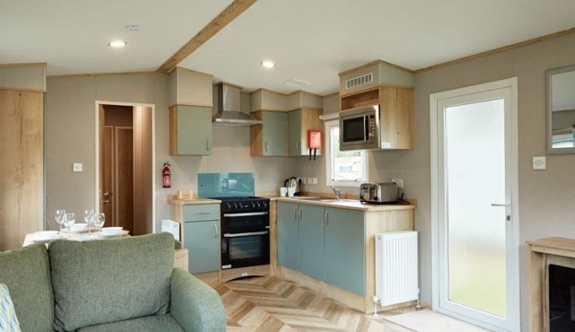 Billing Aquadrome Silver 3 Bed Caravan SF15