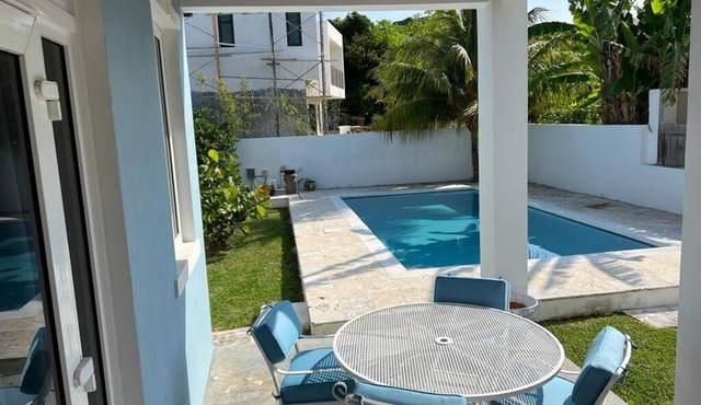 Blue Diamond Luxury Estate, Your Tranquil Oasis in The Bahamas!