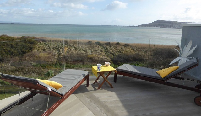 Blue Horizons with uninterrupted Panoramic sea views 2 mins walk from beach