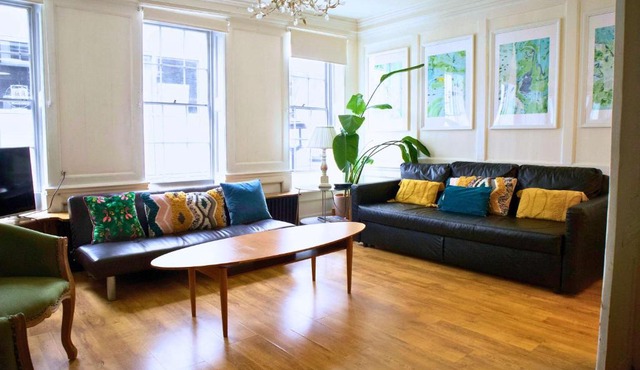 BnBNova - 3BR 2BA - Soho & Fitzrovia