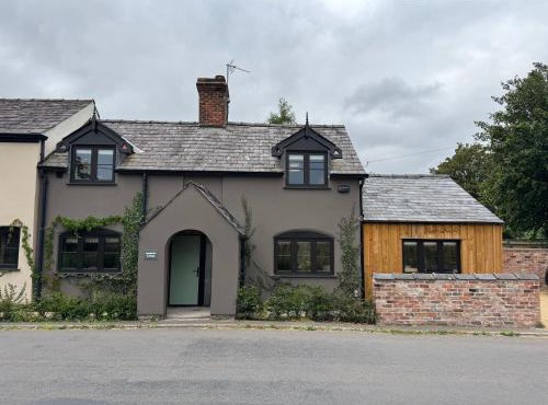 Boutique Country Cottage