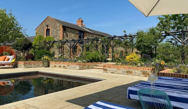 Boutique Countryside Cottage at Upper Farm