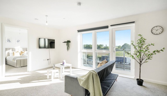 Brand New 2 Bed, 2 Bath Apartment in Luton 27