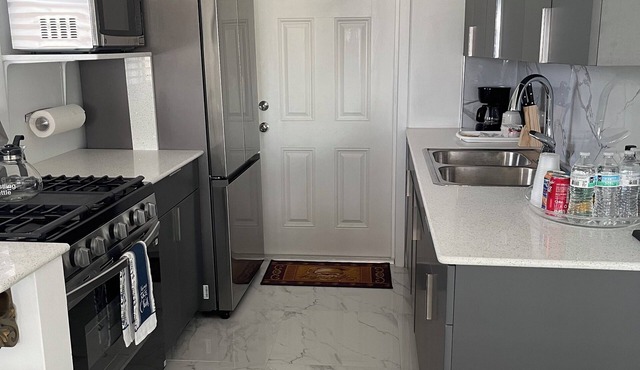 Brand new 2-bedroom cottage, Harts Exuma across the street from the beach
