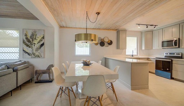 Brand New 2br Unit At Hampshire Street