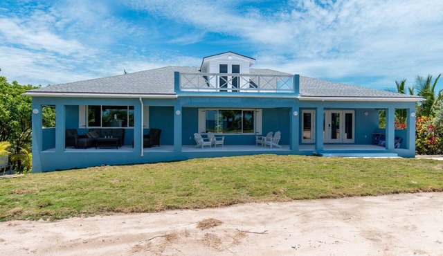 Brand New Oceanfront Home located in the heart of Central Eleuthera W/Generator