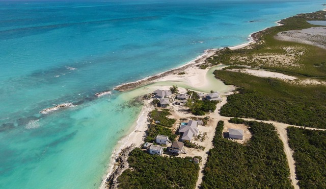 Brand New Estate on Sandy Beach beside Sand Bar and Gorgeous Pool!