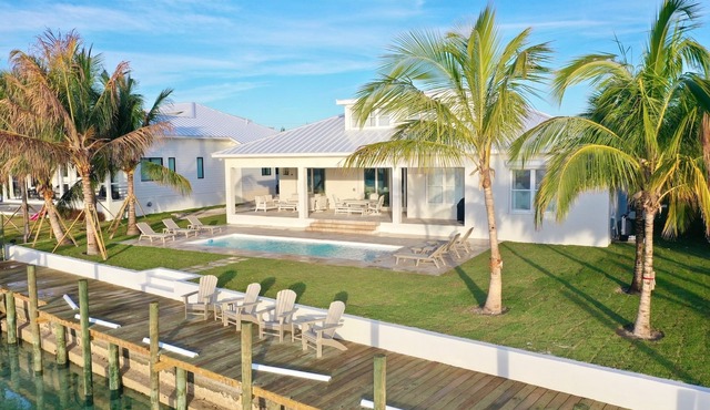 BRAND NEW - Luxurious Oceanfront Escape in Treasure Cay with Pool and Dock!