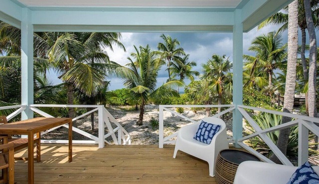 Brand New! Private Beachfront Cottage on World-Famous French Leave Beach