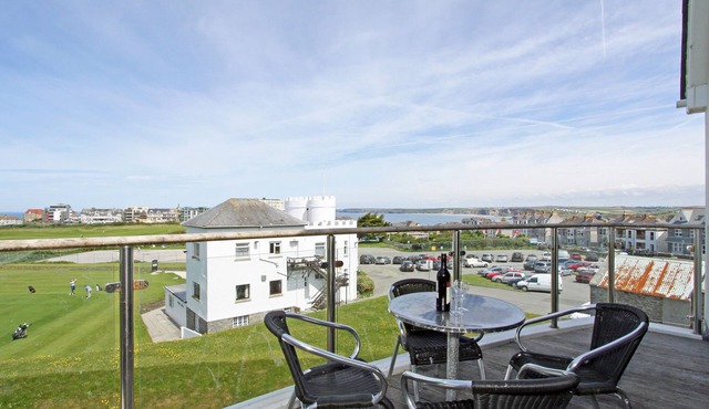 Bredon Court, Poseidon Penthouse