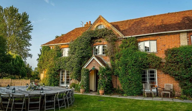Bridge Farmhouse