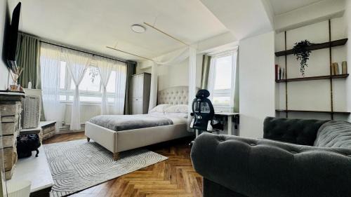 Bright 2 Bed Apartment near Farringdon & Covent Garden