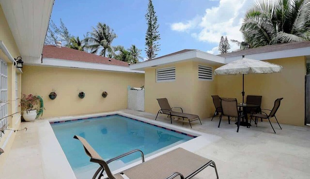 Bright 2 BR Close To Atlantis & Beach - 3 Min Walk