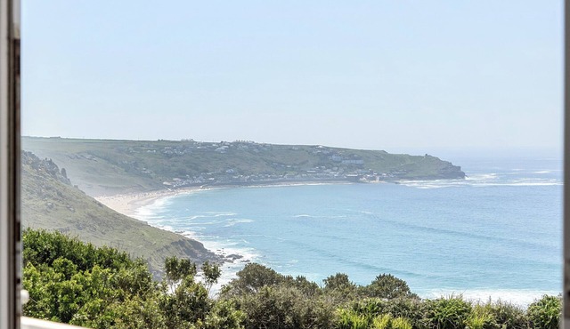 BROOK HOUSE, pet friendly, country holiday cottage in Sennen Cove