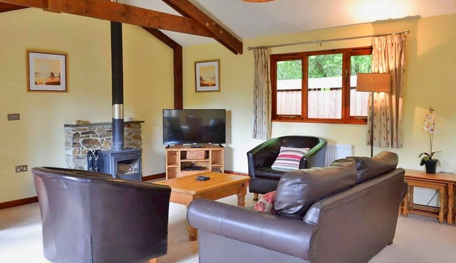 Bungalow in Bovey Tracey with Hot Tub
