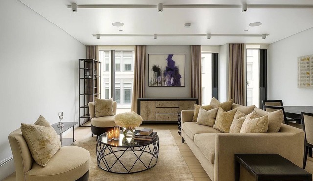 By Park Lane Mayfair 2 Bedroom 1000sqft Sleeps 6
