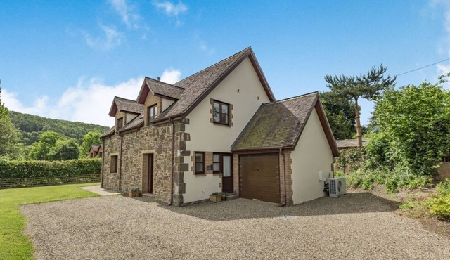 Byne Brook Cottage, Strefford