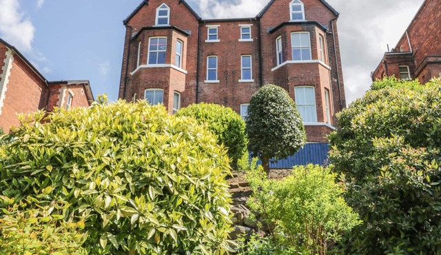 CARISBROOKE, country holiday cottage in Scarborough