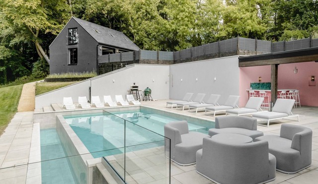 Carmel House - Seven Bedroom Villa, Sleeps 14