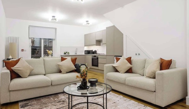 Central Camden Gem with Patio