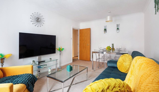 Central London Trafalgar Sq Walk to Everything Sleeps 5