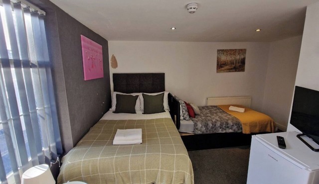 Central Studio in Liverpool City Centre - F6