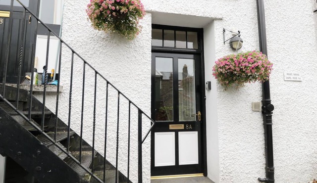 CHAPEL REST, family friendly in Bowness-On-Windermere