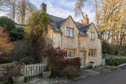 Charming 2 Bedroom Cottage in Compton Abdale Glos - Pass the Keys